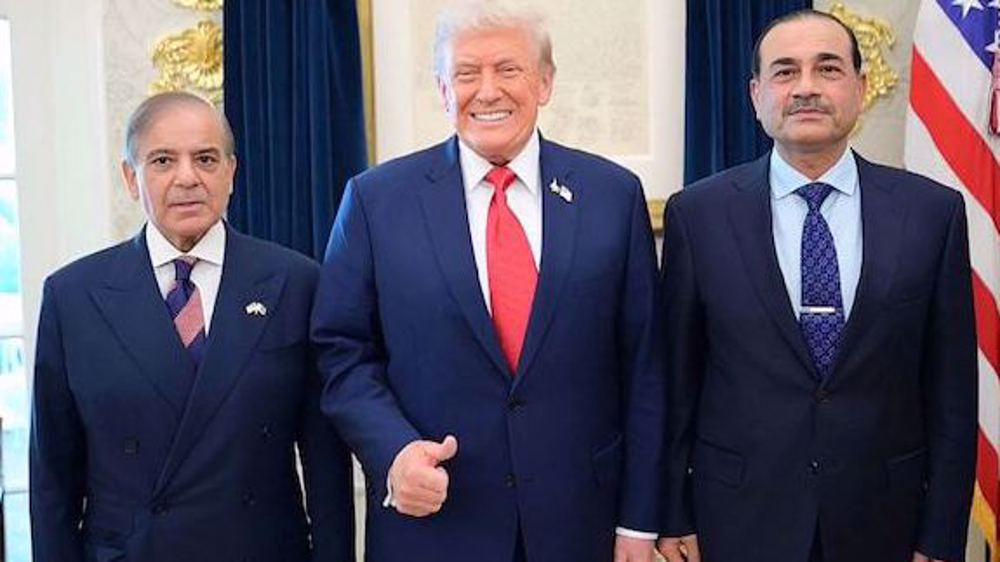 Pakistan tells Trump blockade of Iran hampering efforts to resume talks