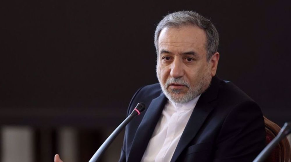 Iran FM holds talks with Qatari, Saudi counterparts on regional stability 