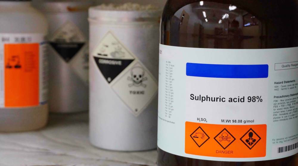 Guerre contre l'Iran: le monde aux prises d'une pénurie d'acide sulfurique  