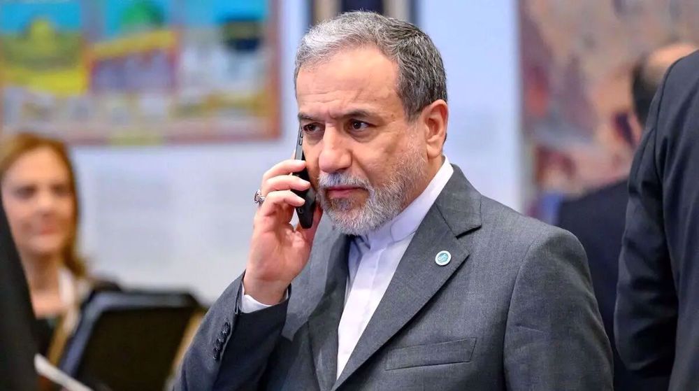 Iran FM discusses regional issues with counterparts amid US escalations