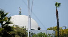 Gunmen attack Islamic Center of San Diego amid rising Islamophobia in US