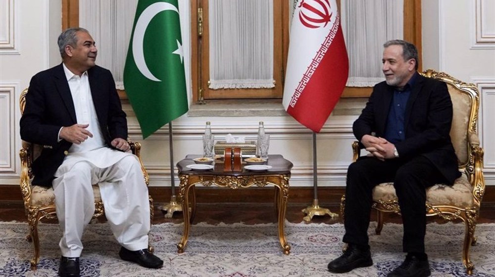 US 'contradictory, excessive stances' serious obstacle to diplomacy: Iran FM