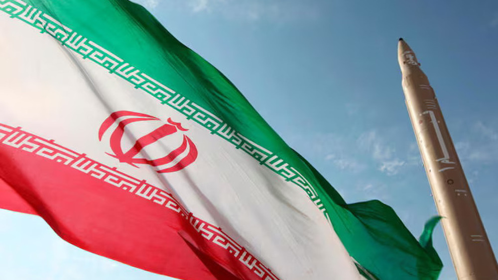 L’attitude américaine face à l’Iran : entre menace et revirement