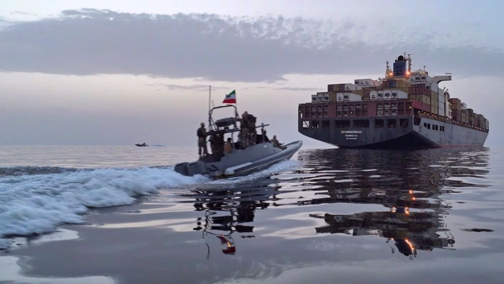 Détroit d'Ormuz : transit de navires sous la coordination du CGRI