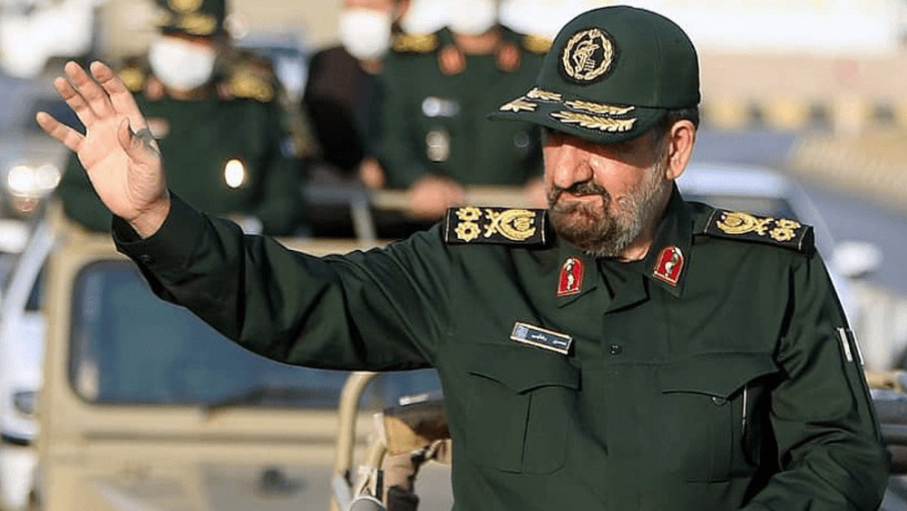 Un cimetière attend les pirates américains : Conseiller du Leader de la RII 