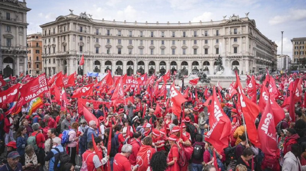 Italy on strike again over declining wages, rising living costs