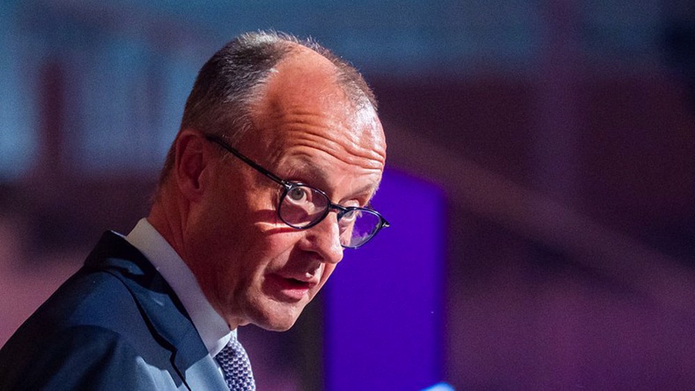 Friedrich Merz devient le dirigeant le moins populaire d' Allemagne 