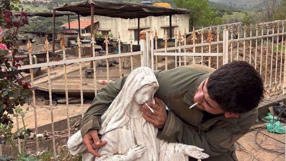Israeli soldier desecrates Virgin Mary statue in Lebanon