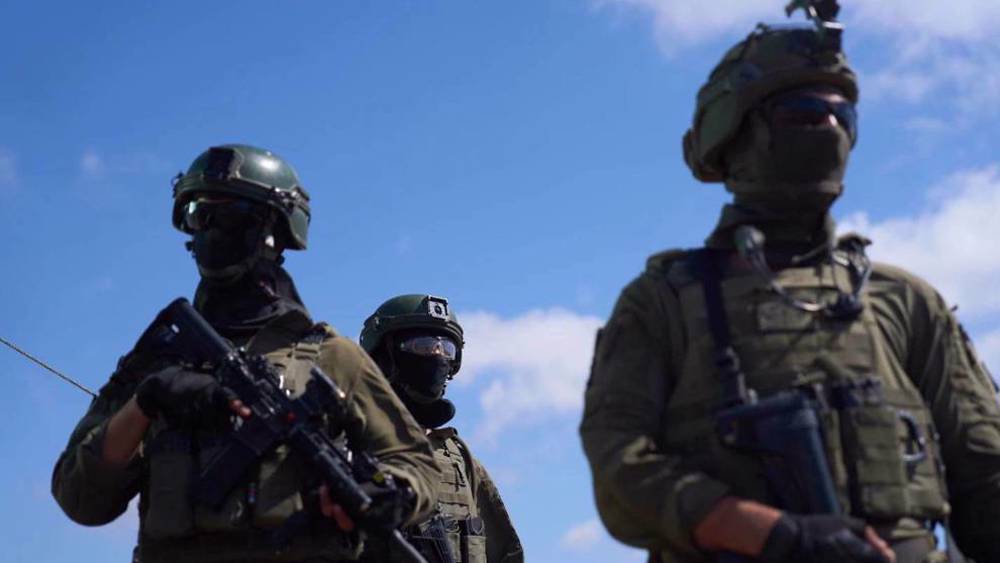 Hamas says Israel expanding ‘yellow line’ in Gaza to ‘blow up’ ceasefire talks