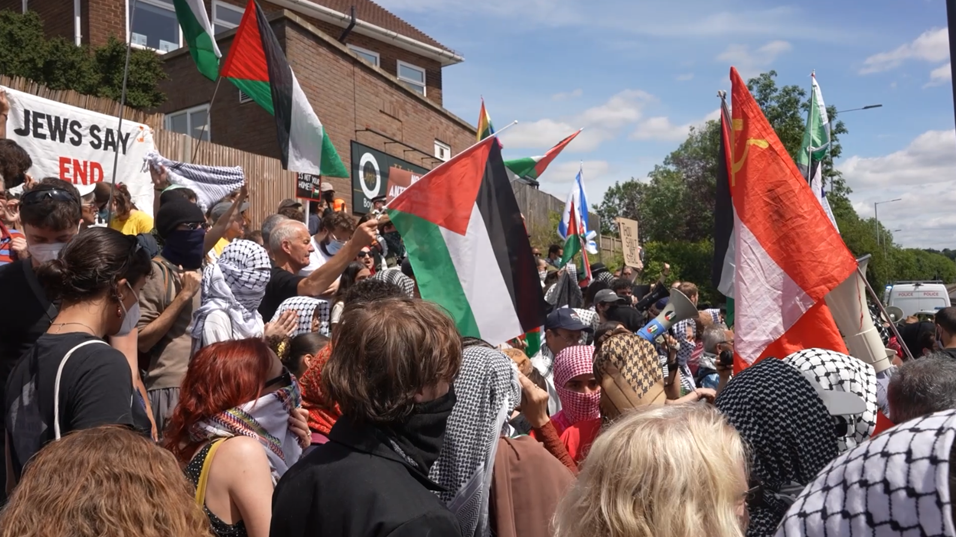 Protesters rally in London over “Great Israeli Real Estate” event