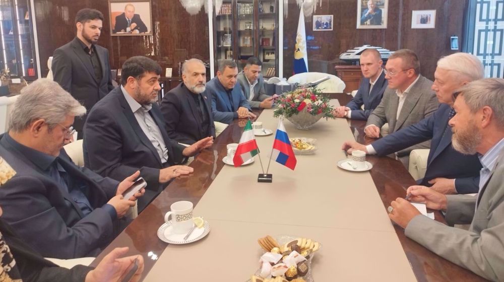 Iran signs deal to purchase 20 helicopters from Russia for relief operations