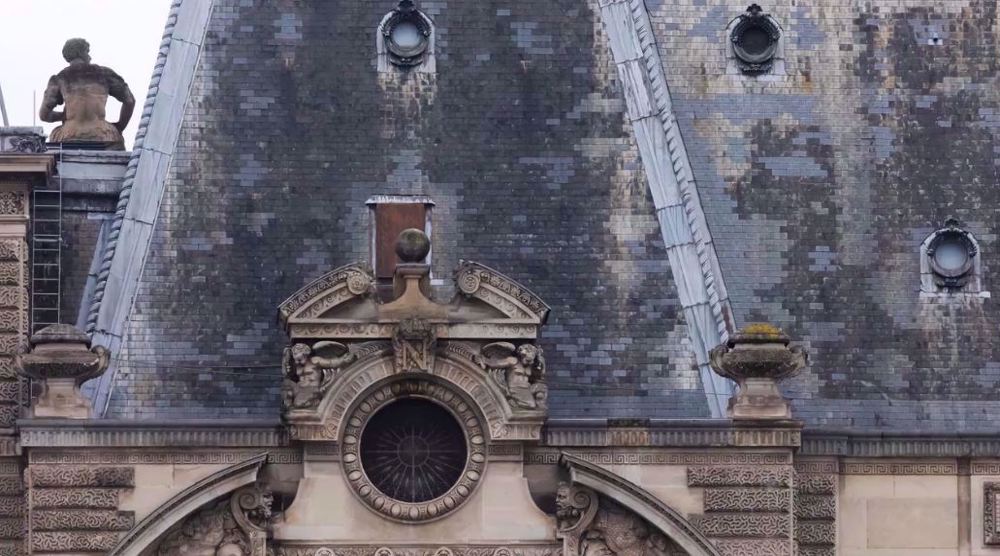 Le nouveau président du Louvre alerte sur un musée «à bout de souffle»