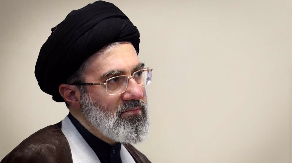 Leader hails Iranian officials' efforts, says Trump desperate in reaching deal
