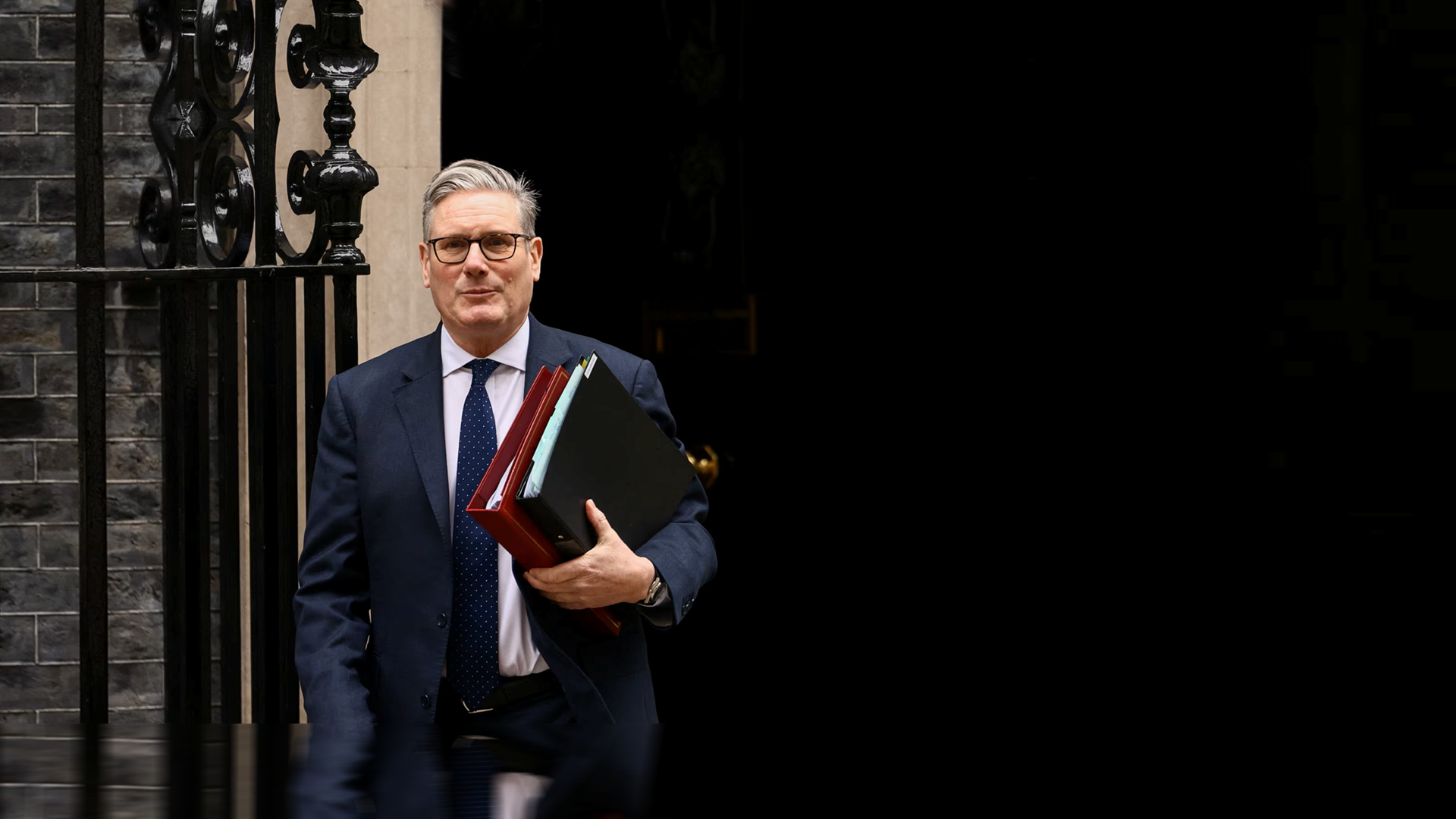 Keir Starmer resigns as UK PM amid growing political pressure