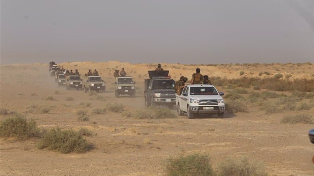 Iraqi resistance fighters launch anti-Daesh campaign in Karbala deserts