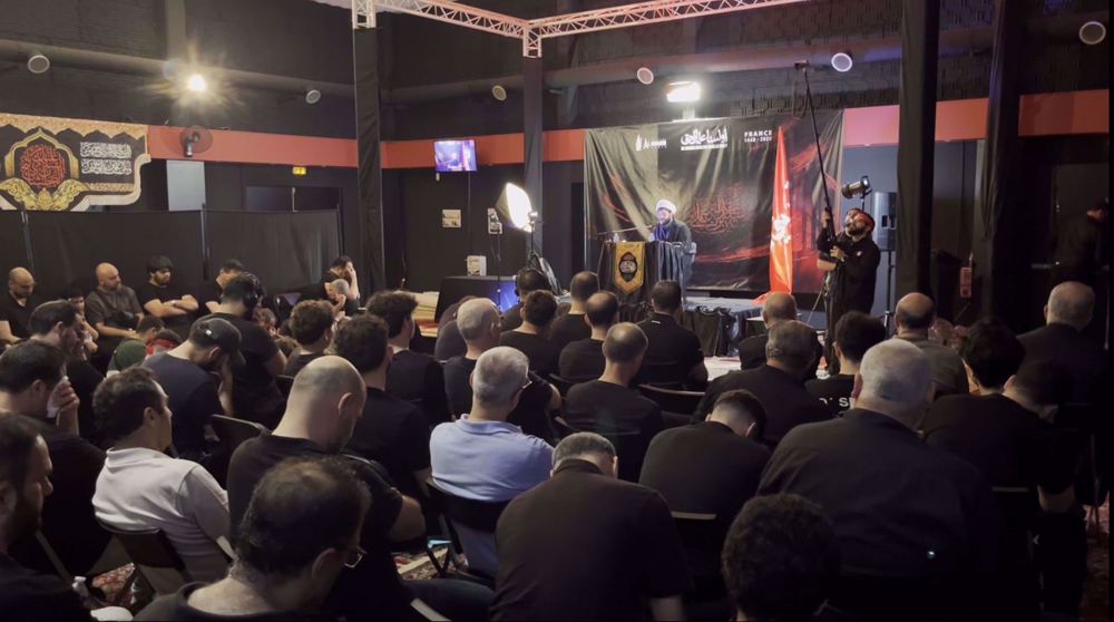 Les musulmans organisent des cérémonies à Paris pour commémorer l'Achoura
