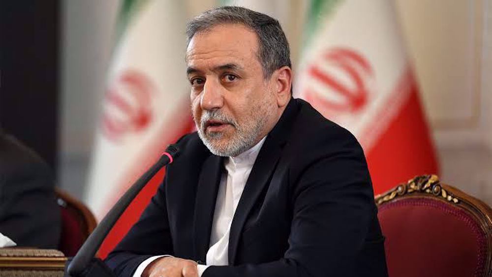 Araghchi honors Sardasht chemical attack victims, hails city as symbol of Iran’s resilience