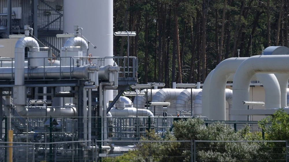 Europe braces for hard winter as gas supplies dwindle