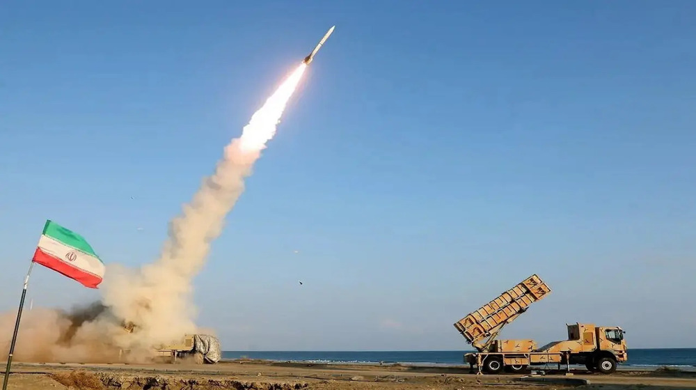 Appel du Parlement à étendre la portée des missiles pour frapper les assassins du Leader martyr