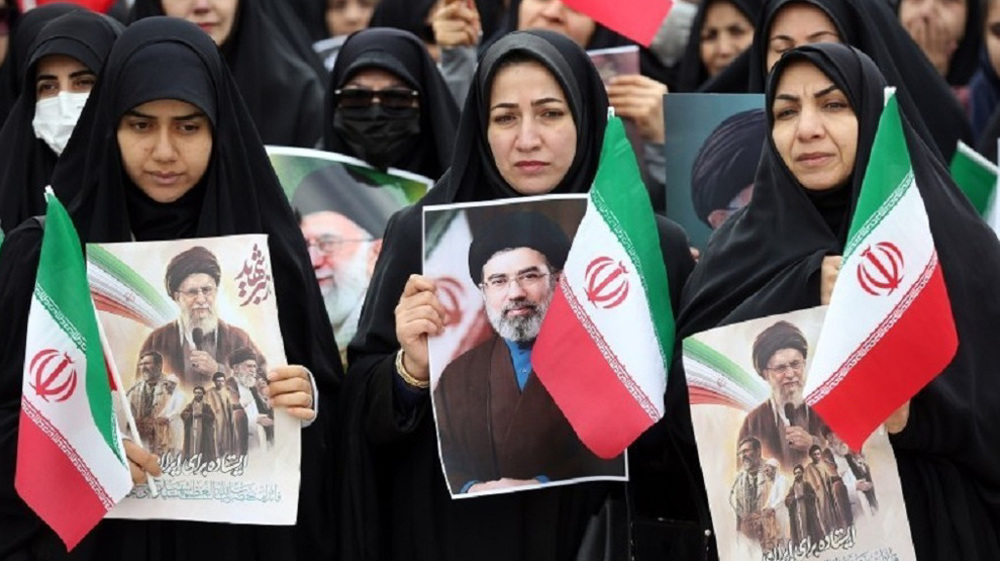 L’Ayatollah Seyyed Mojtaba Khamenei organise une cérémonie commémorative en l’honneur du Leader mart