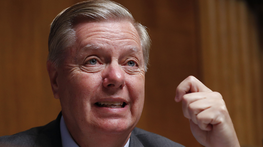 Senator Graham, key Trump aide and hawkish pro-war voice, dies after ‘brief, sudden’ illness