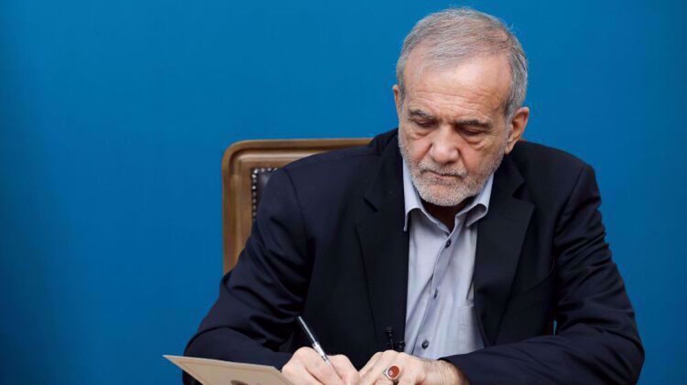 Pezeshkian praises southern Iran's resilience amid renewed US aggression