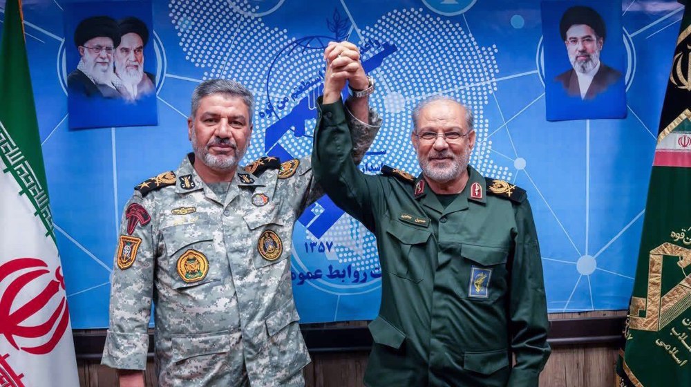Army, IRGC spokesmen hold meeting, affirm unwavering unity against enemy threats