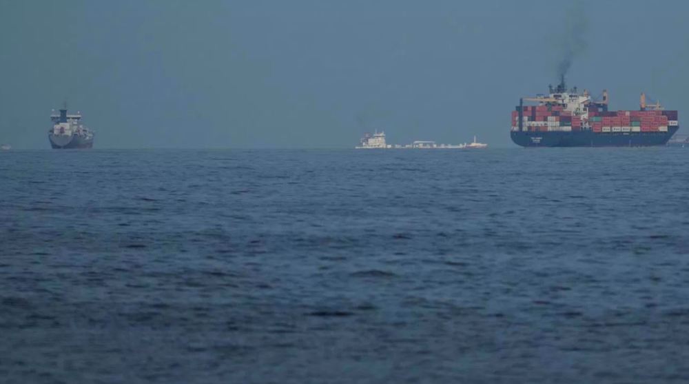 Explosion de deux pétroliers en infraction dans le détroit d'Ormuz