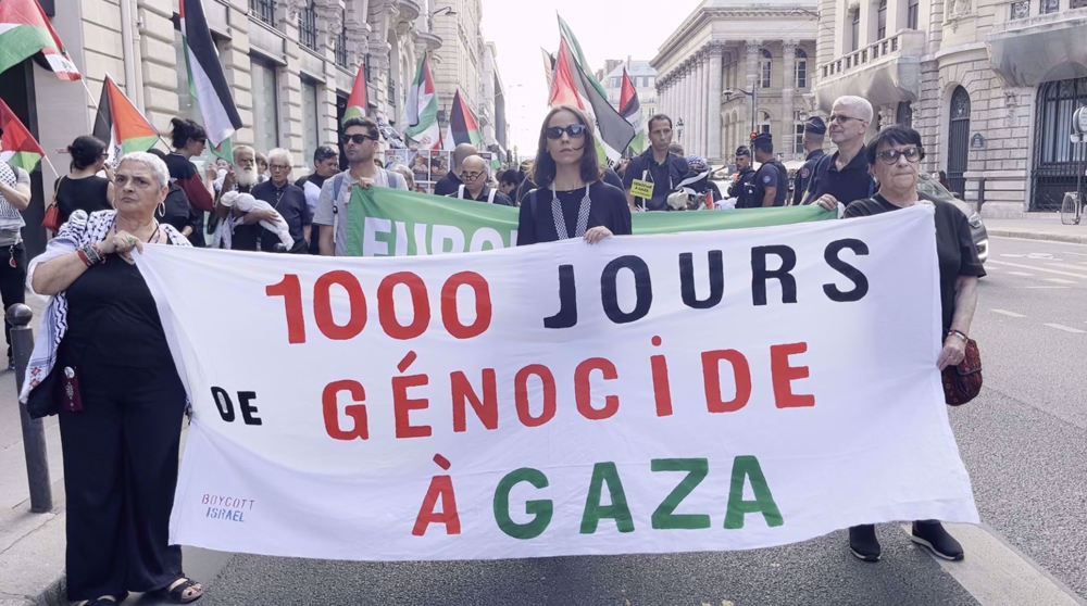Silent march in Paris marks 1,000 days of genocide in Gaza