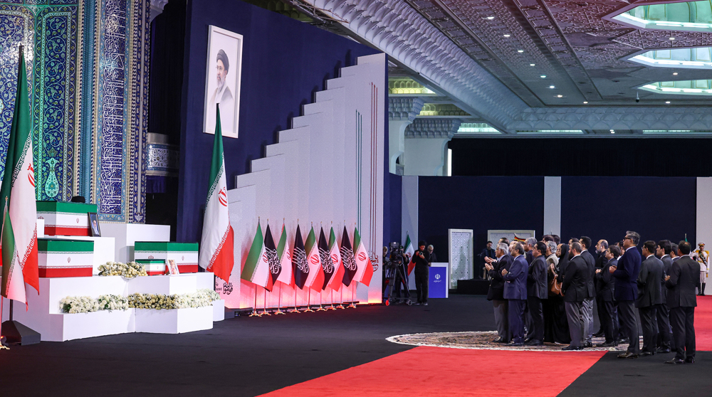 Des responsables iraniens et des dirigeants mondiaux rendent hommage au Leader martyr