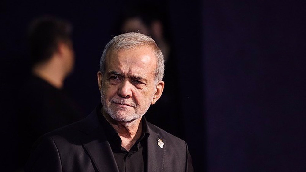 Pezeshkian vows Iran will keep martyred Leader’s flag aloft 