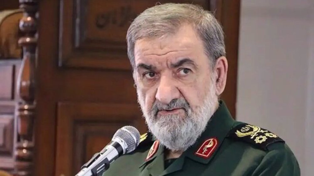 Ex-IRGC chief commander stresses dual revenge over Leader’s martyrdom