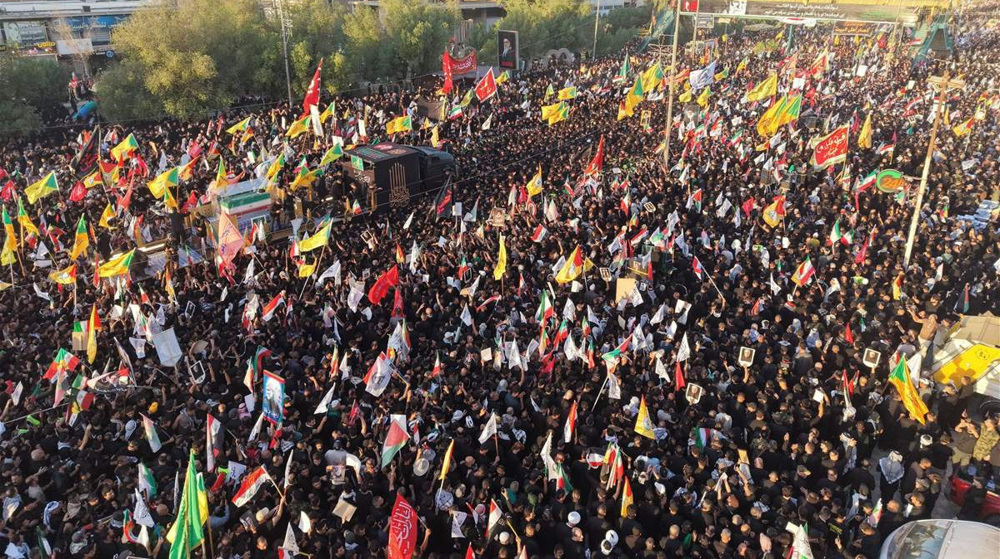 Des millions de personnes assistent aux funérailles du Leader martyr en Irak