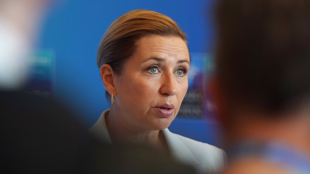 Sommet de l’OTAN : « Le Groenland n’est pas à vendre », répète la Première ministre danoise
