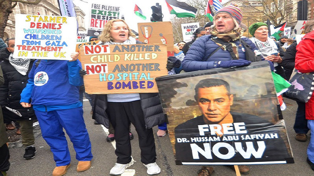 UK protest demands release of Palestinian doctor
