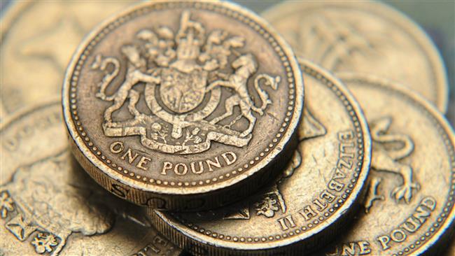 UK pound hits 31-year low against US dollar