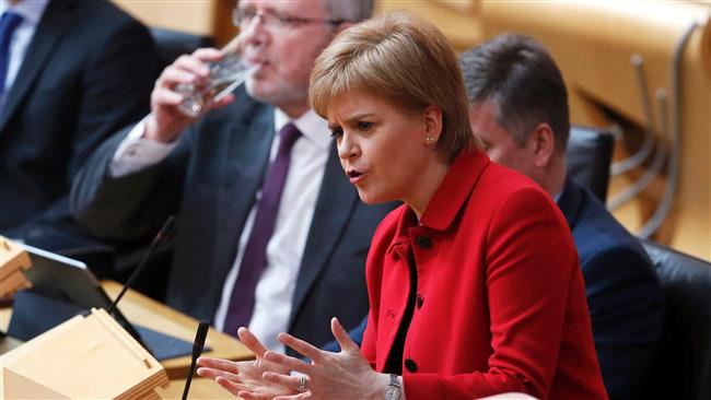 Scottish Parliament backs independence vote