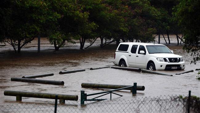 Australia evacuating cyclone-hit island resorts