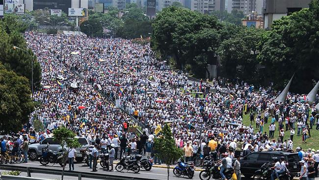 Three people killed in Venezuela protests 
