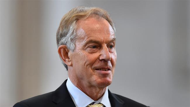 Blair asks Labour voters to switch parties