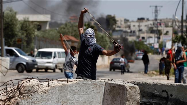 60 Palestinians injured in clashes with Israeli forces