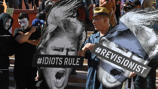 Thousands of anti-Trump protesters rally in US cities