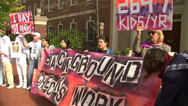 Rally held in Washington to call for tighter gun control laws