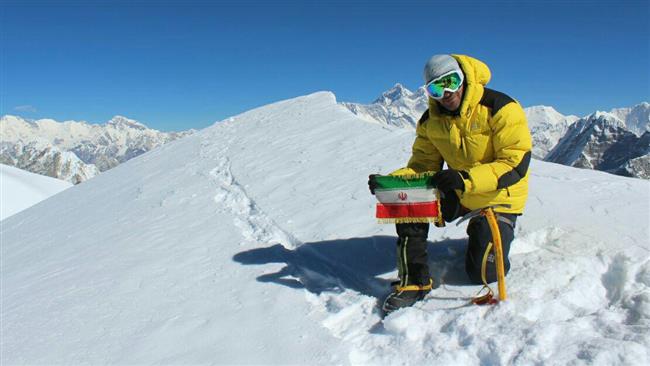 Iranian nurse conquers Mera North Peak of the Himalayas