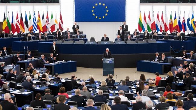 EU cuts Turkey funds in 2018 budget