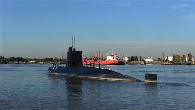 Argentina detects signals from missing submarine