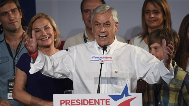 Chile’s ex-pres. Pinera leads vote, but faces runoff