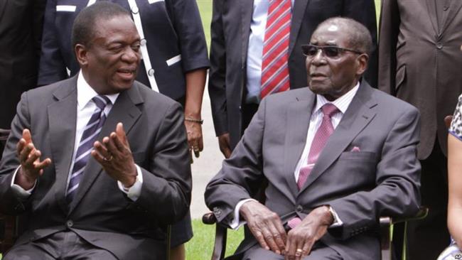 Zimbabwe’s former VP urges President Mugabe to resign