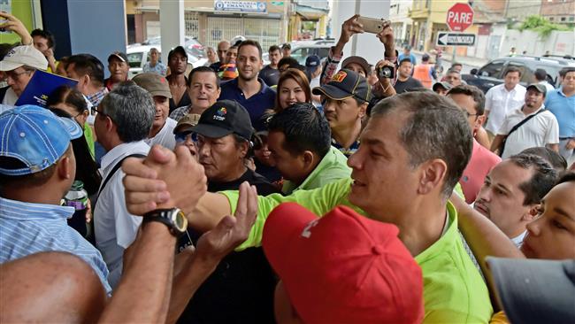 Violent scenes as ex-Ecuador president returns home