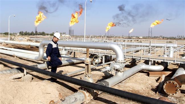 Iraq to auction oil, gas blocks bordering Iran, Kuwait